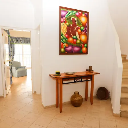Villa Beira Mar, Alto Golf